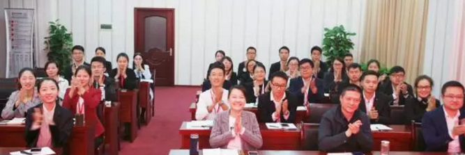 舉行投資選址項(xiàng)目評估會，多個(gè)項(xiàng)目將于近期在上海總部、深圳分公司與相關(guān)政府園區(qū)進(jìn)行對接
