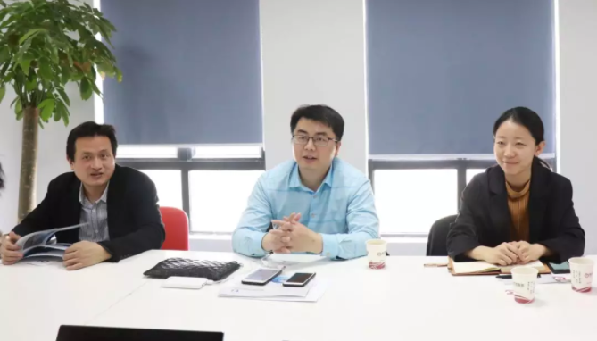 【對接】東方龍商務上??偛颗e行新能源客車及特種車項目政府對接會,加快新能源汽車產業鏈集群全國布點進程 【對接】東方龍商務上??偛颗e行新能源客車及特種車項目政府對接會,加快新能源汽車產業鏈集群全國布點進程
