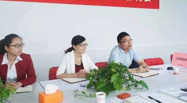 東方龍商務(wù)舉行四場(chǎng)投資選址項(xiàng)目政府對(duì)接會(huì),并將同步推進(jìn)項(xiàng)目考察 東方龍商務(wù)舉行四場(chǎng)投資選址項(xiàng)目政府對(duì)接會(huì),并將同步推進(jìn)項(xiàng)目考察
