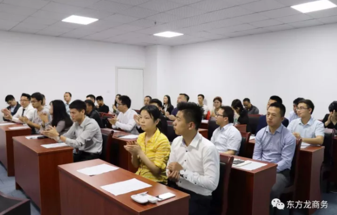 深圳分公司舉行2017年專場招聘會，加快委托招商引資服務模式轉型升級