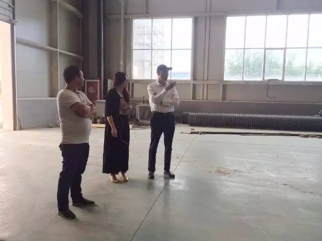 東方龍商務(wù)陪同新型風力發(fā)電機投資選址項目方考察滄州渤海新區(qū) 東方龍商務(wù)陪同新型風力發(fā)電機投資選址項目方考察滄州渤海新區(qū)