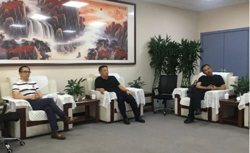 陪同政府園區(qū)對接考察生物質(zhì)循環(huán)再利用投資選址項目，推廣現(xiàn)代化生態(tài)農(nóng)業(yè)