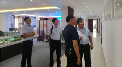 助力政府園區(qū)赴高端環(huán)保建材產(chǎn)業(yè)園投資選址項目方對接考察，持續(xù)推動項目落地提質加速