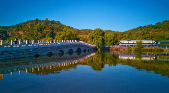 集團助力吉林省吉林高新區(qū)委托招商引資，加速建設(shè)東北振興的高質(zhì)量發(fā)展示范高地