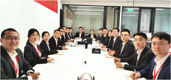 東方龍商務(wù)集團(tuán)成功舉行2021年度高管述職暨360考核測評會議