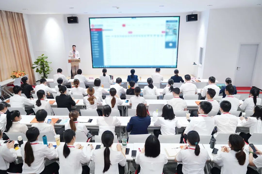提振信心，練好“內功”，開拓市場！9月中旬，集團成功通過27個優質投資選址項目