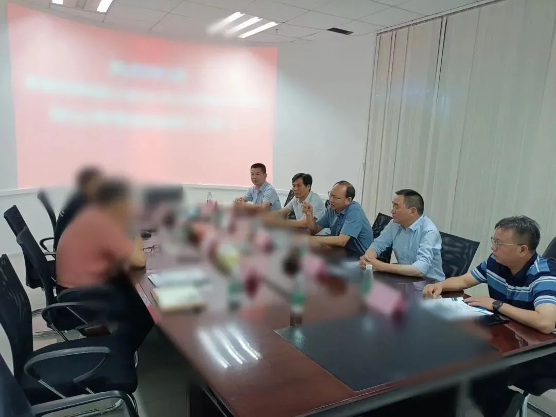  擁有近200項(xiàng)研發(fā)專利，細(xì)分行業(yè)龍頭企業(yè)！安徽某地方政府赴高端液壓設(shè)備制造投資選址項(xiàng)目企業(yè)考察交流