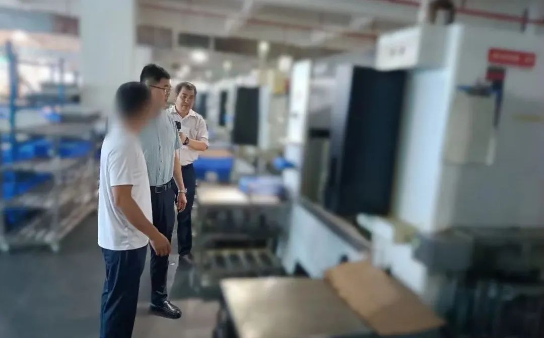 品勝等知名企業供應商！電子產品配件材料生產投資選址項目方實地考察甘肅某地方政府