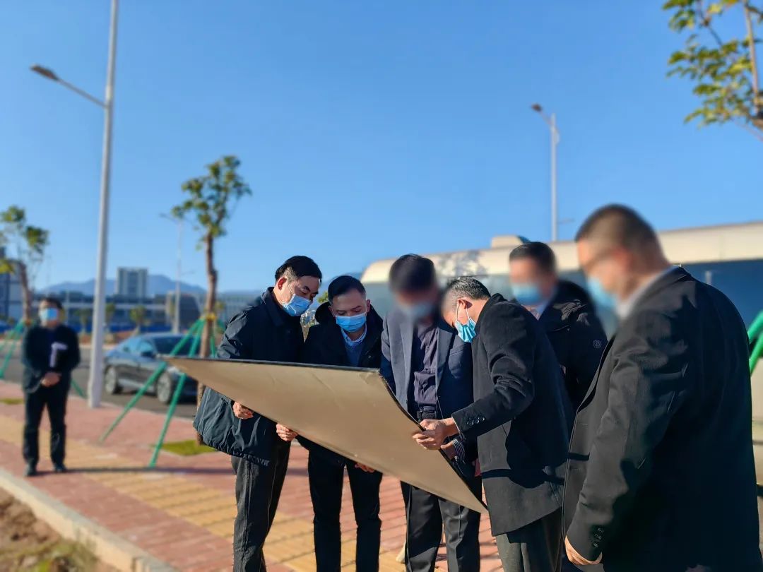 行業領軍，銷量劇增！大型高端裝備制造投資選址項目方實地考察廣東某地方政府
