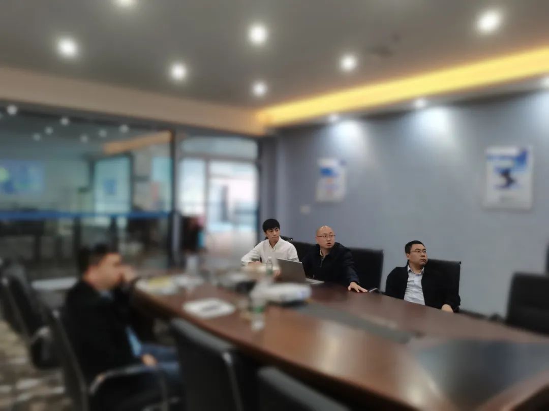 高新技術企業，與國內多所院校建立合作！重慶某地方政府實地對接高品質新能源鋰電投資選址項目