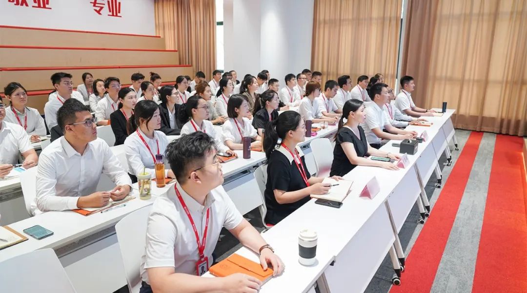 戰(zhàn)高溫，搶項目，全面掀起“夏季攻勢”！7月上旬，集團共38個優(yōu)質(zhì)投資選址項目通過評估