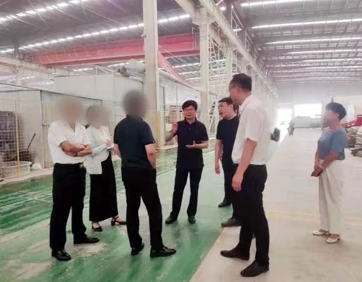 老牌企業，產品附加值高，暢銷超20個國家及地區！大型鋼結構制品投資選址項目方實地考察河北某地方政府