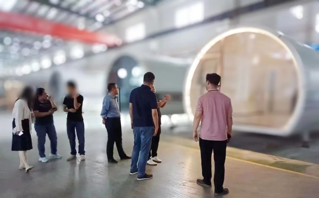 全國擁有150多個案例基地，100多項專利技術！寧夏某地方政府實地考察多點布局野外營地太空艙投資選址項目