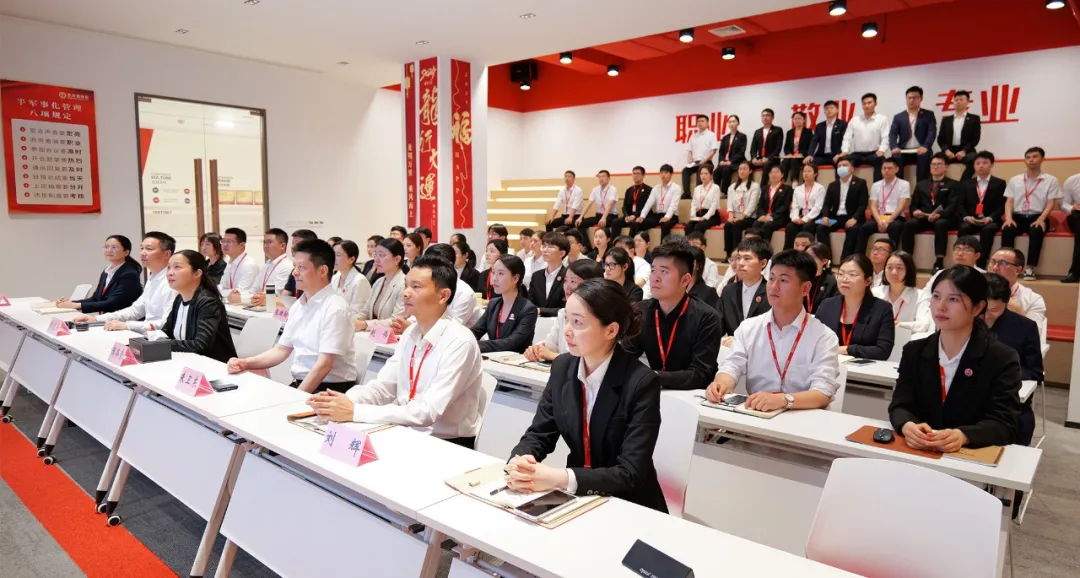 抓龍頭，鑄鏈條，強招商！5月下旬，集團共39個優(yōu)質(zhì)投資選址項目通過評估