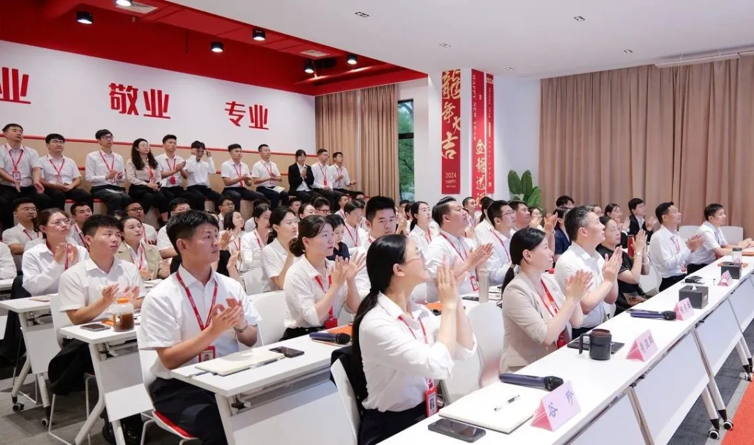 抓好項目開發先手棋，夯實項目落地硬支撐！9月上旬，集團共33個優質投資選址項目通過評估