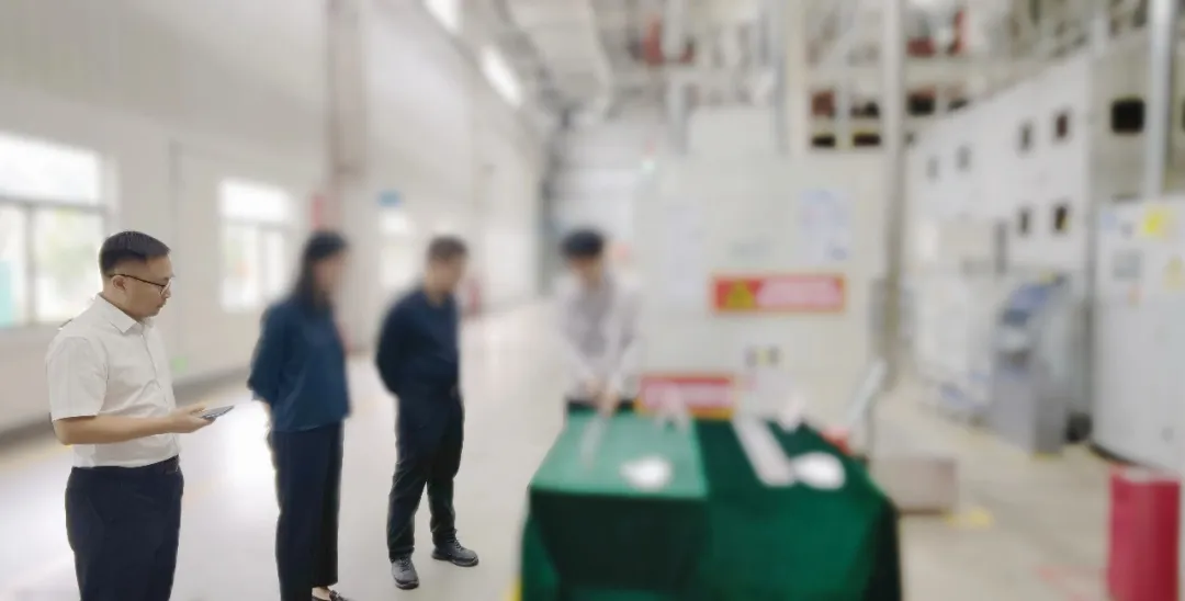 比亞迪、吉利等知名企業(yè)合作商！半導(dǎo)體芯片封測投資選址項目方反向考察江西某地方政府